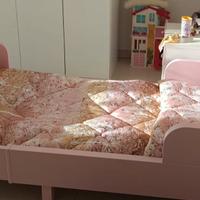 Busunge Ikea letto allungabile rosa