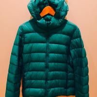 Piumino Uniqlo ultra leggero. 
