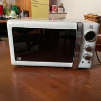 Swan Retro SM22030GNEU Microonde Digitale (grigio)