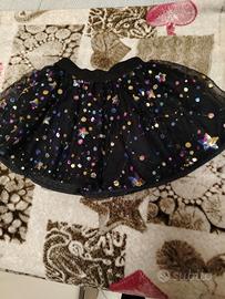 gonnellina nera con paillettes