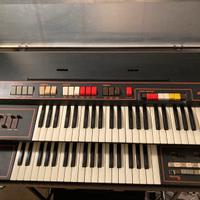 Organo Farfisa Commander