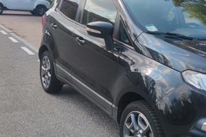 Ford ecosport benzina