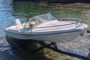 barca a motore