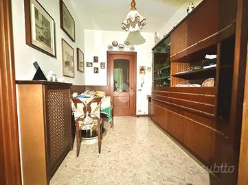 4 LOCALI A TORTONA