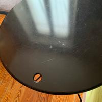 Tavolino cumano prodotto da Zanotta