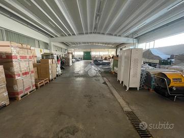 CAPANNONE A SANTA MARIA DI SALA