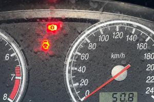 Ford mondeo 2003 2000cc benzina