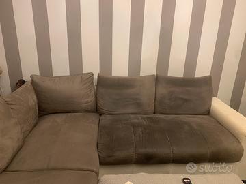 Divano letto con chaise longue