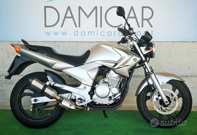 YAMAHA YBR 250 **SOLO km 2535**