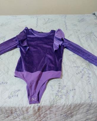 Body a maniche lunghe bambina 6/7 anni.