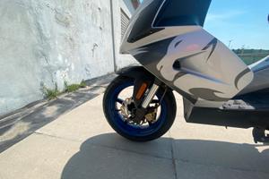 aprilia sr 50 factory