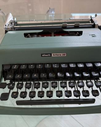 Olivetti Lettera 32 funzionante-vintage originale