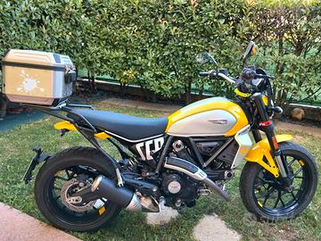 Ducati Scrambler Icon 800