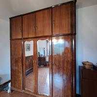 Armadio, letto, 2 comodini