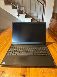 Lenovo IdeaPad i7 8 gen 8GB SSD 512GB da riparare