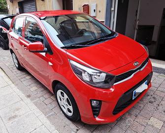 Kia Picanto 1.0 benzina 2018 km. 64000