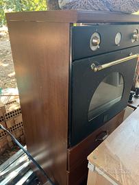Mobile con forno