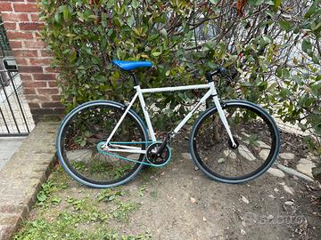 Bici scatto fisso Montana Fixed
