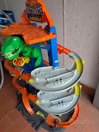 Hot wheels pista T-Rex