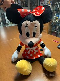 Minnie (Topolina) e puffetta..