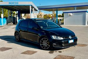 Volkswagen Golf 7 Tetto Full Neopatentati