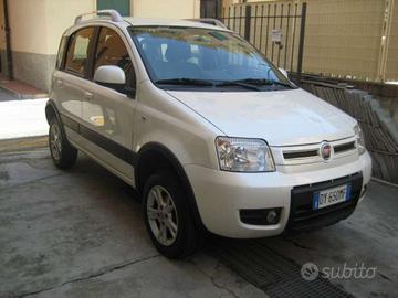 FIAT Panda 1.3 MJET 16V 4X4 GLAM