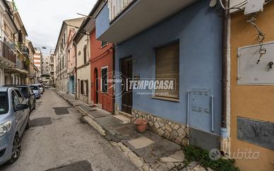 CASA SINGOLA NEL BORGO MARINARO!