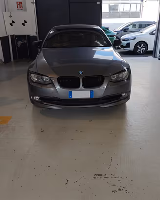 BMW 320d cabrio E93