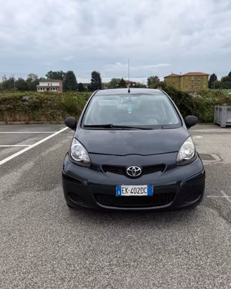 Toyota Aygo 1.0 12V VVT-i 5 porte Deep Ocean Conne