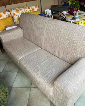 Divano 2 posti