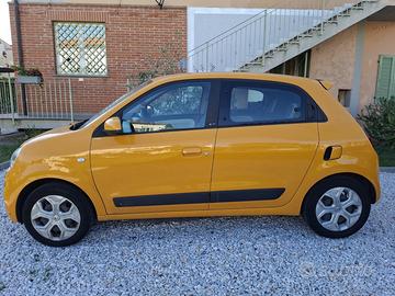 Renault Twingo E-Tech Electric Zen | Giugno 2022 |