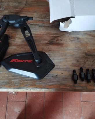 Specchietti Con scritta Fantic 