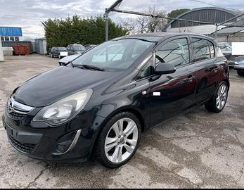Opel Corsa 1.2 5 porte Sport