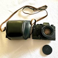 Macchina fotografica reflex 35 mm. Zenit 19