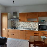 Trilocale ristrutturato Via Nazionale Torrette Mer