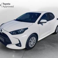 Toyota Yaris Hybrid Active MY22
