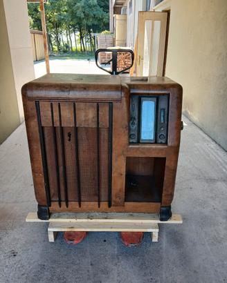Mobile radio giradischi vintage