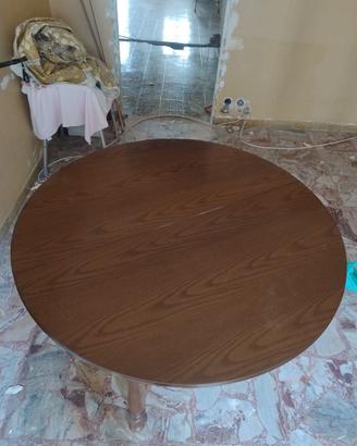 Tavolo rotondo in legno allungabile