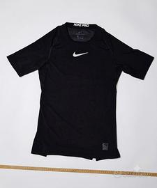 Maglietta tecnica nike pro Taglia S