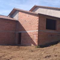 Annesso agericolo con terreno