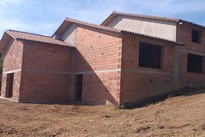 Annesso agericolo con terreno