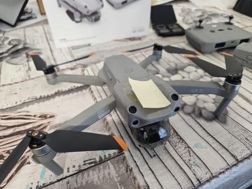 dji air2s fly more + 4 batterie