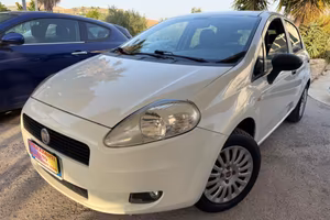 Fiat Grande Punto 1.3Mjt75cv 5P DYNAMIC KM0 2012