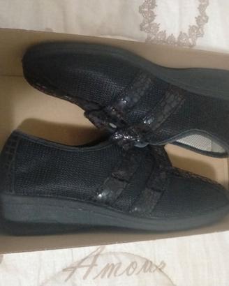 Scarpe freepa nuove numero 37