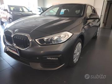 Bmw 116 116d 5p. Advantage