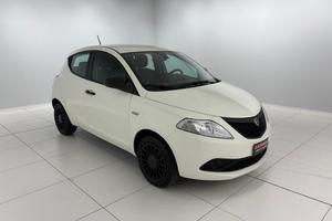 LANCIA Ypsilon 1.0 firefly hybrid Silver s&s 70cv