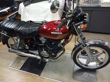 Honda CB 400 twin
