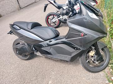 Gilera gp800 