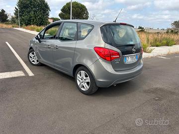 Opel Meriva 1.6 DIESEL 95 cavalli Anno 2015 