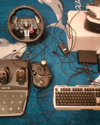 visore VR e volante g29 completi di tutto per ps4